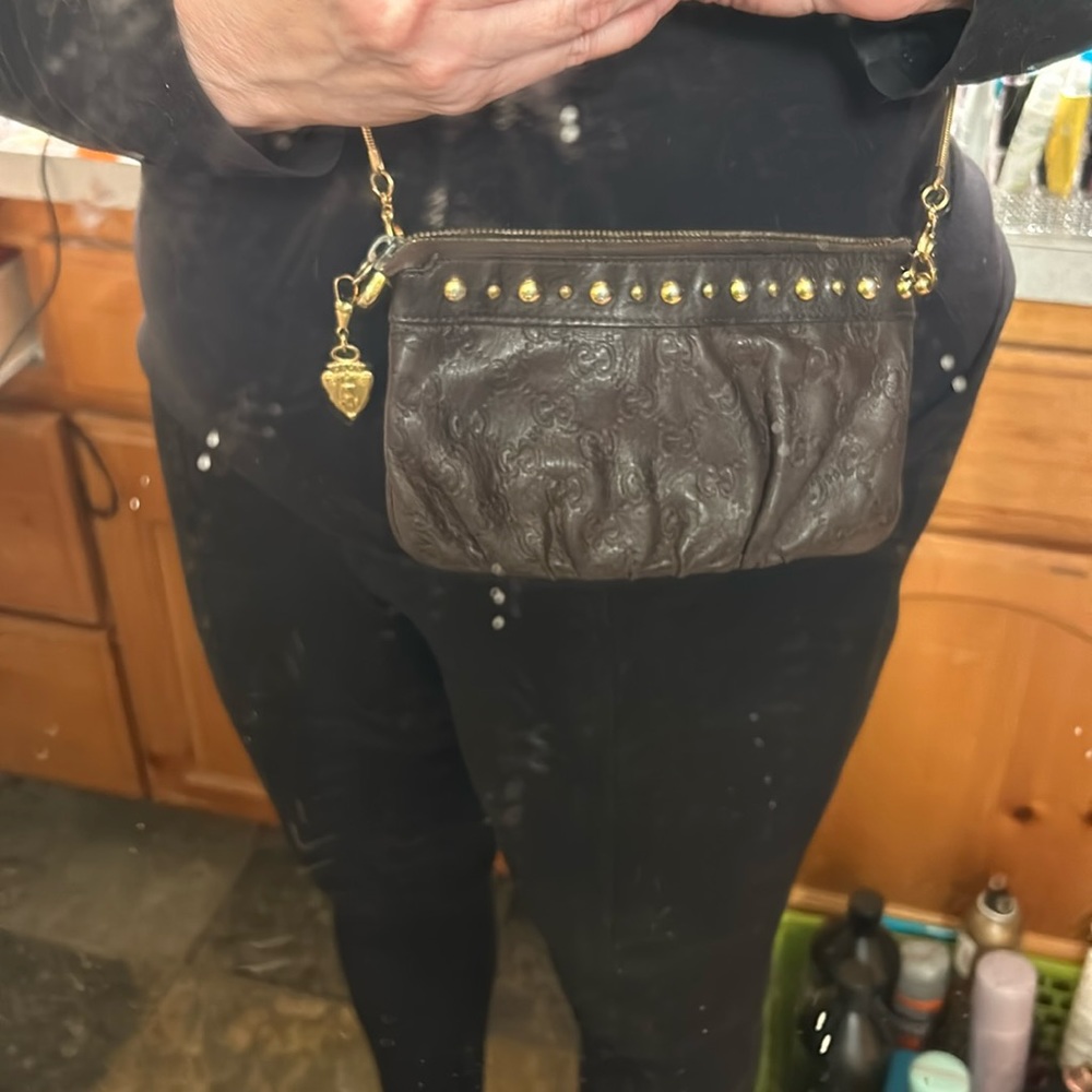 Cute rare vintage Gucci brown bag. Made from leather.